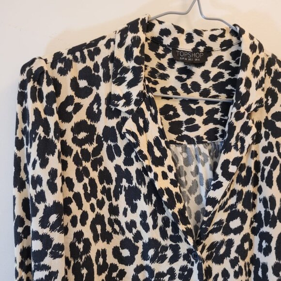 Topshop / Botton-Down / Crop / Leopard / Size US2 - Picture 8 of 8